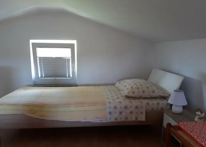 House Barizoni بيت للعطل أنكاران