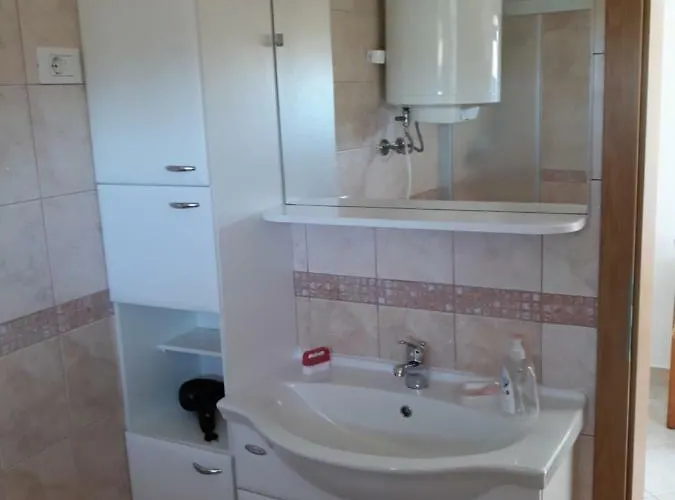 بيت للعطل House Barizoni