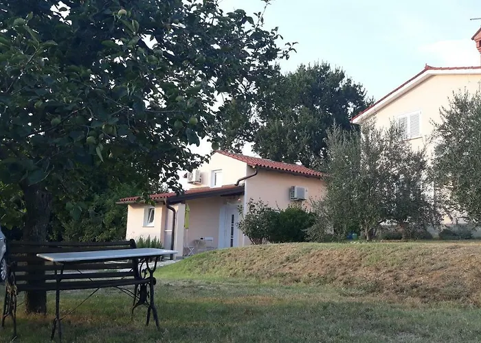 بيت للعطل House Barizoni